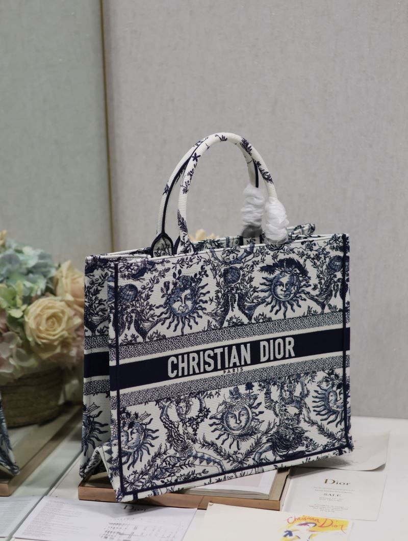 Christian Dior Shopping Bags